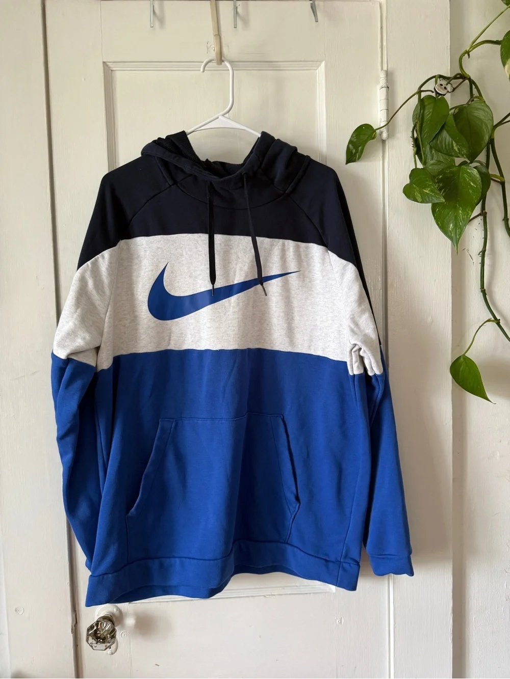 Nike Men’s Colorblock Blue/Black/Gray Pullover Hoodie